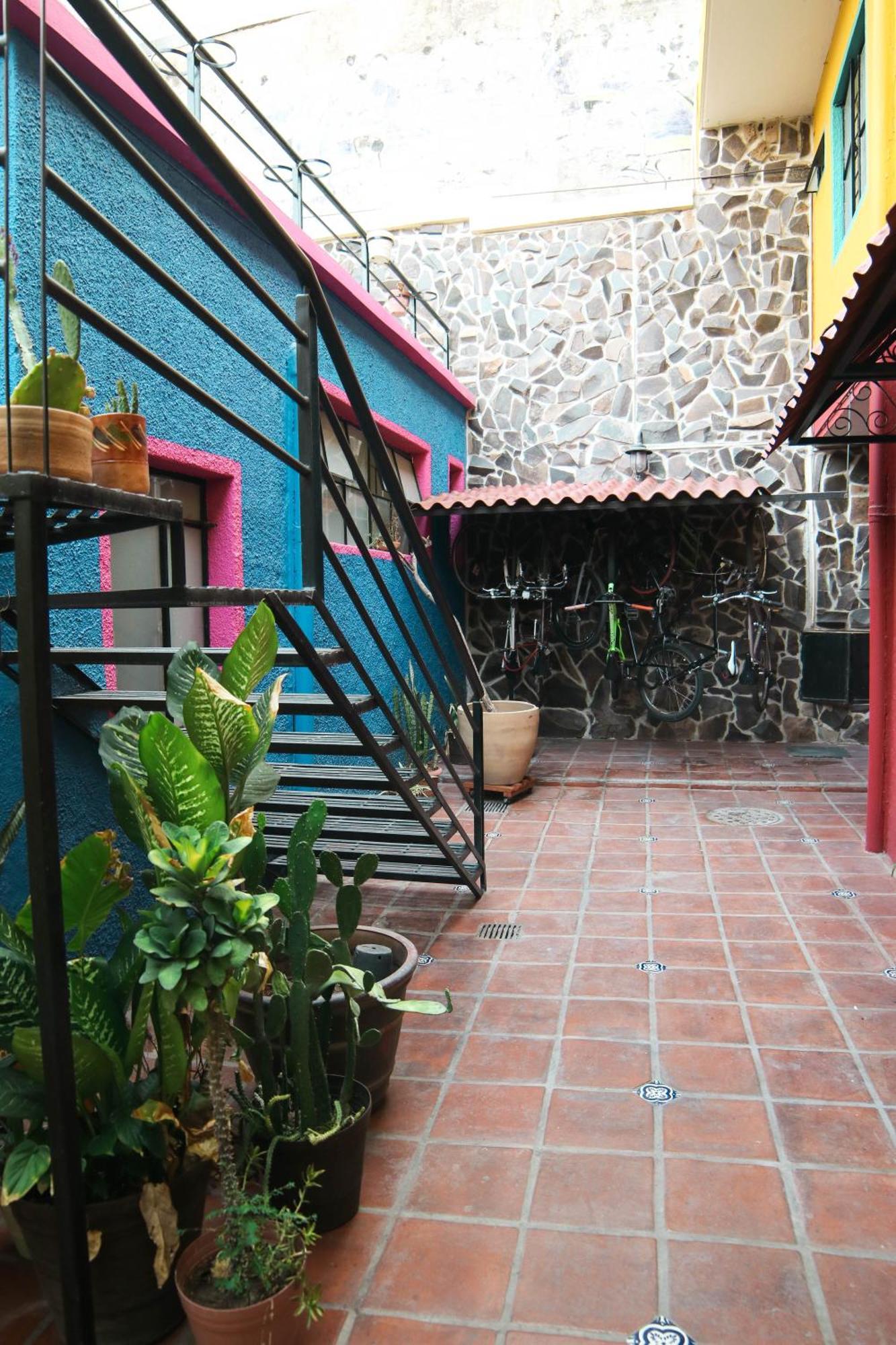 Hostal La Loteria Guadalajara Exterior photo