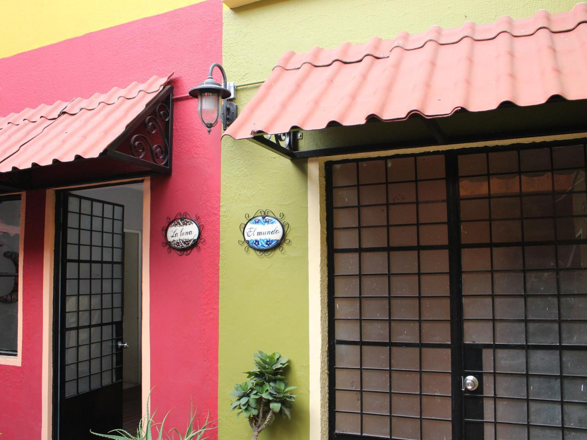 Hostal La Loteria Guadalajara Exterior photo